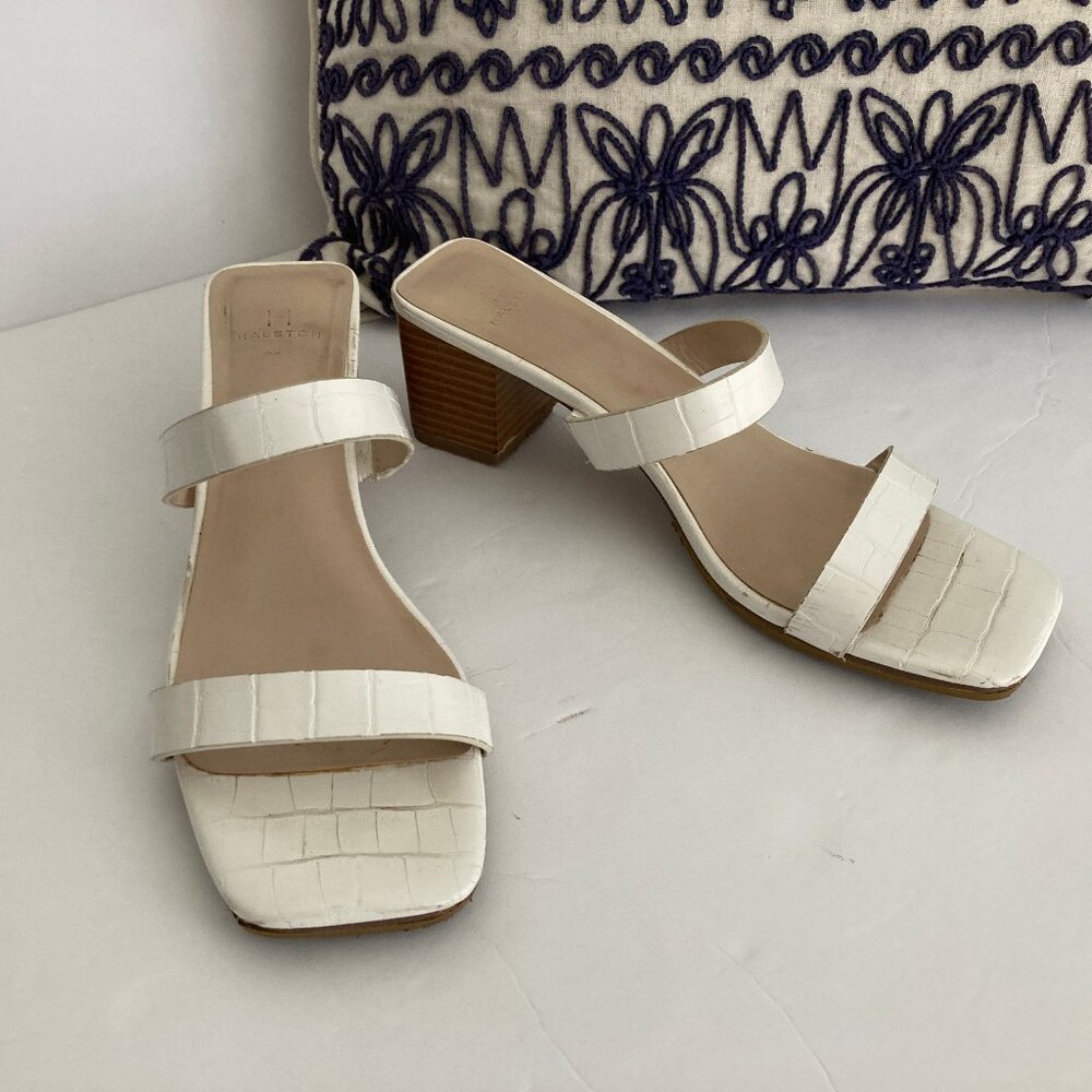 Halston Vintage Square Toe White Stacked Heel Slide On Sandal 7